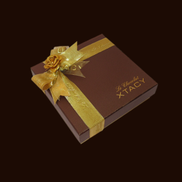 Le Chocolat XTACY 9 Piece Burgundy Chocolate Box