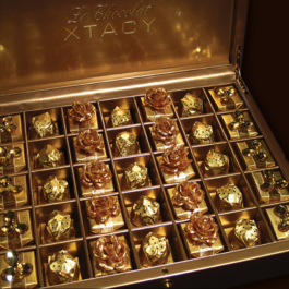 Le Chocolat XTACY Luxury Gold Wooden Box